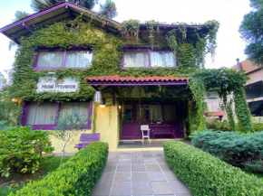  Petit Hotel Provence Gramado  Грамаду